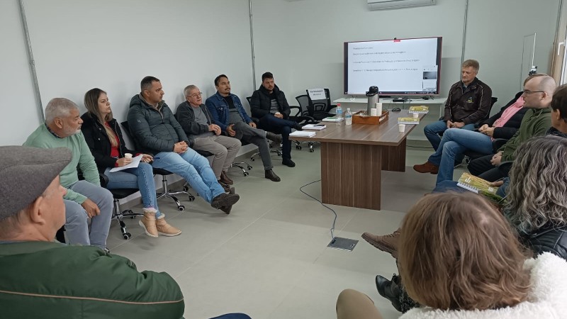 A reunião reafirma o compromisso do Irga com a pesquisa aplicada